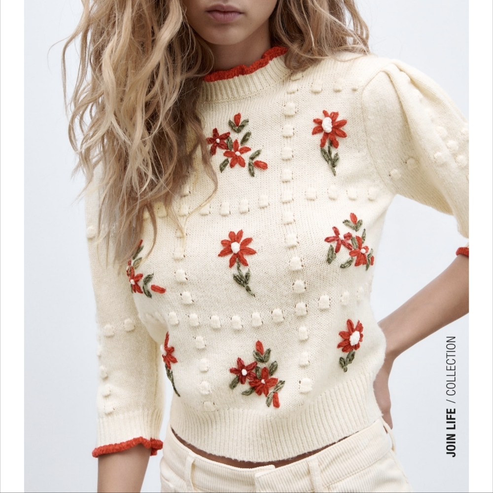 Zara Cropped Red Floral Embroidered Cream Sweater EUC